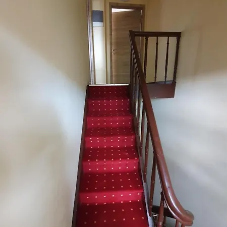 Right Choice Apartment *